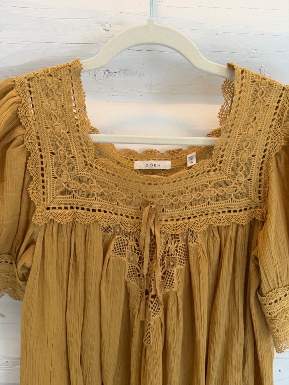 Doen Mini Dress - Picture 2 of 6